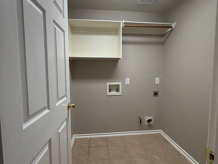 9119 Melody Park Ln — Photo 26