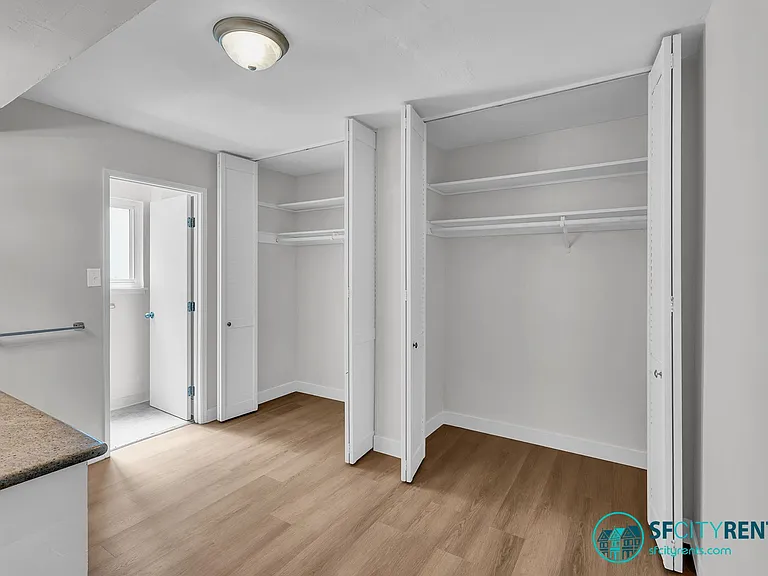 1540 Hudson St #302 — Photo 13