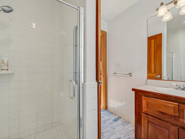 1293 Lost Angel Rd — Photo 31