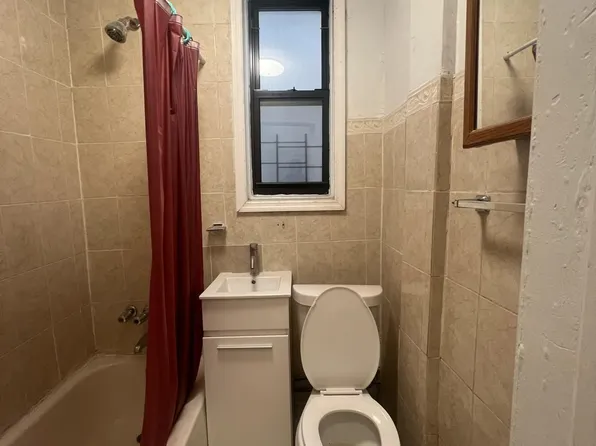 80 Somers Street image 8 of 9