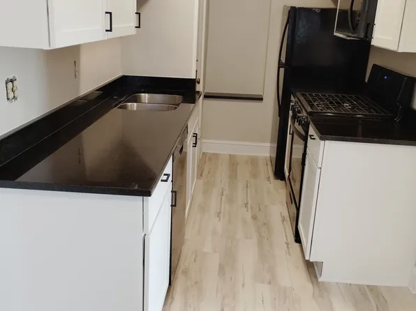 1711 Pleasant St Floor 3, Des Moines, IA 50314