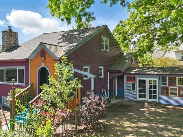 31 Terrace Dr, Vancouver, WA 98661