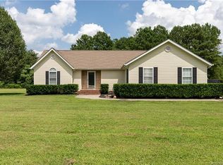 300 Farris Rd, Clover, SC 29710