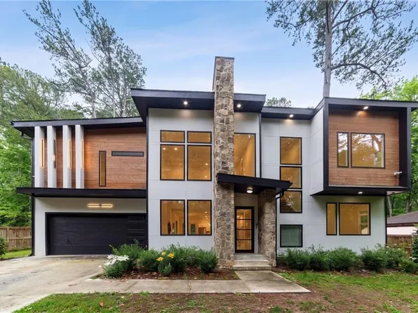 2963 Orion Dr, Decatur, GA 30033