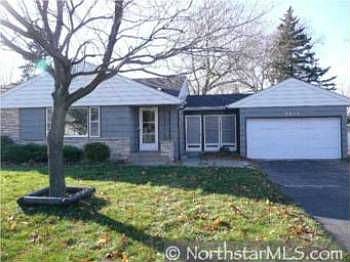 2nd image of 3829 Douglas Dr N