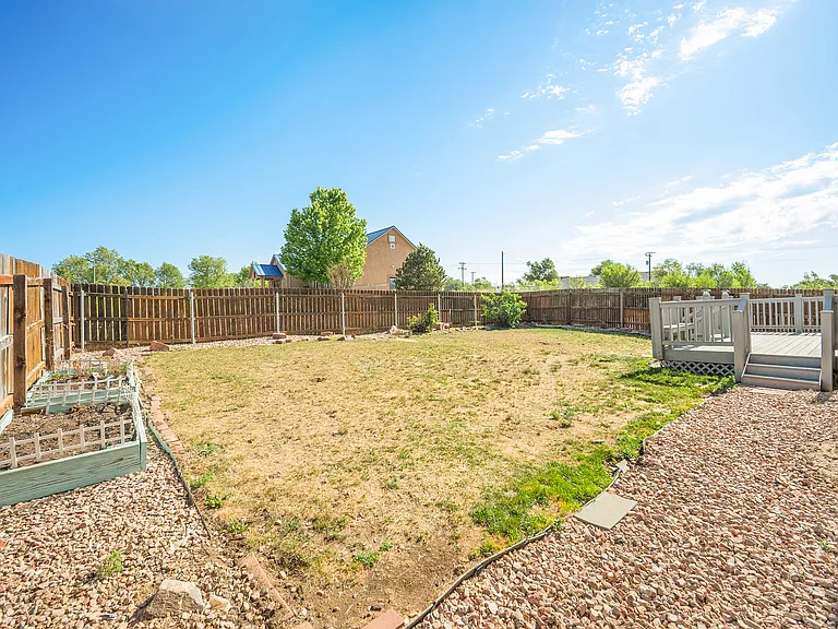 1355 Lords Hill Dr — Photo 31