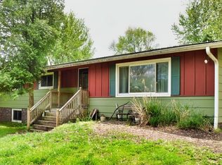 3225 N Lakeside Dr, Coal City, IL 60416