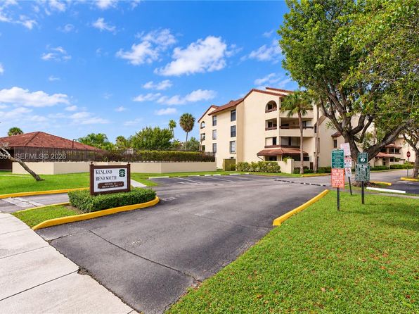 9040 SW 125th Ave #D203