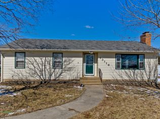 13116 Perkins Rd, Woodstock, IL 60098