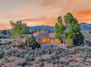 37 Mirlo Rd, El Prado, NM 87529