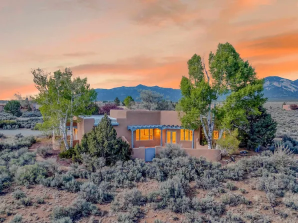 37 Mirlo, El Prado, NM 87529