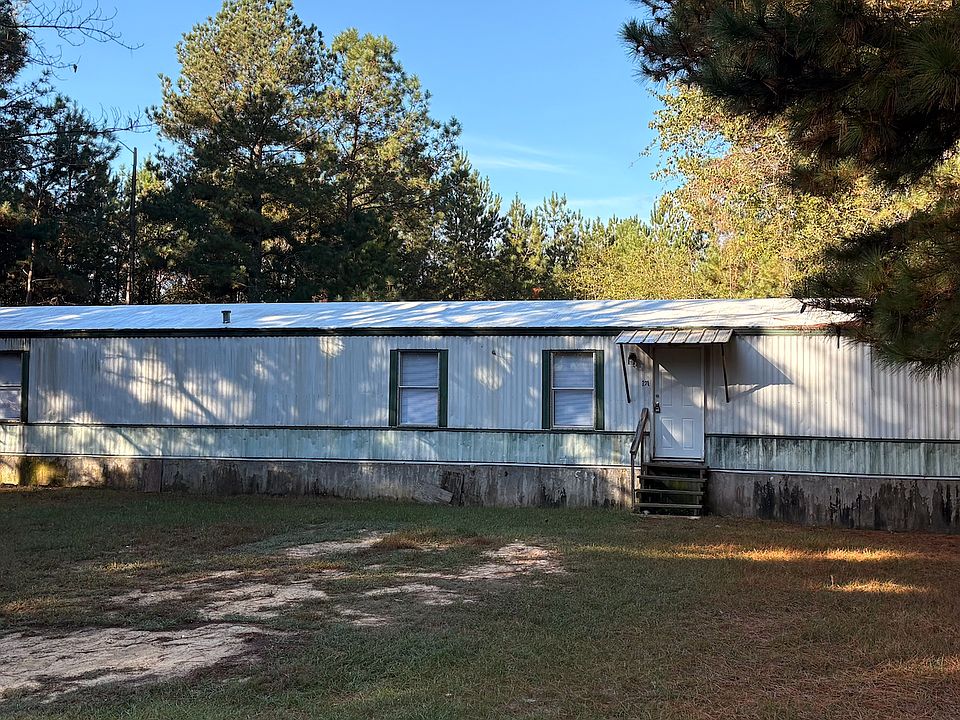 1st image of 121 N Sandy Ridge Dr