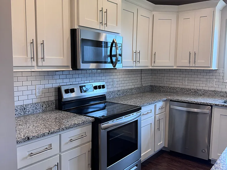 8245 Baxter Rd — Photo 17