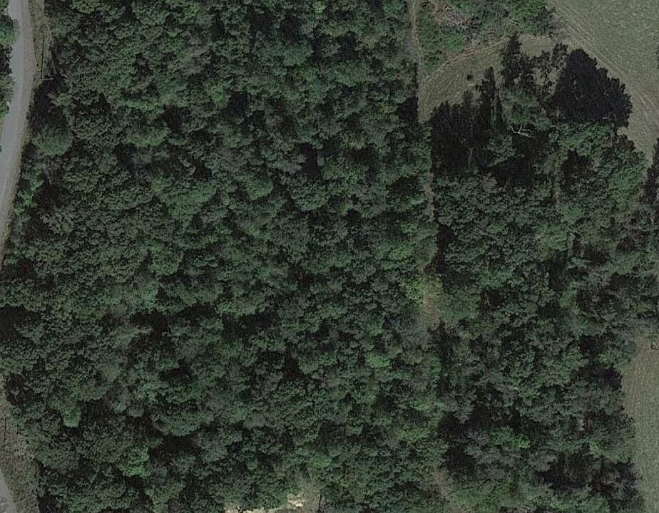 2nd image of Magnolia Cir Lot 13