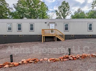 267 W Pine Lake Cir, Greenville, SC 29605