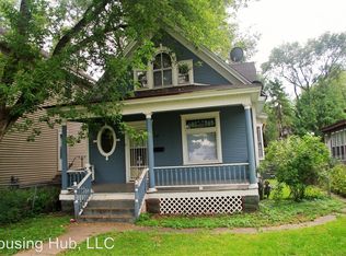 112 Manitoba Ave, Saint Paul, MN 55117