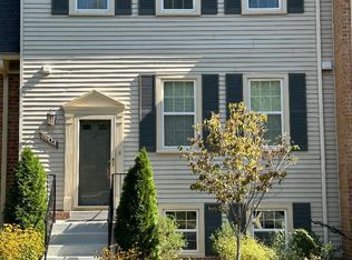 6803 Wild Rose Ct, Springfield, VA 22152