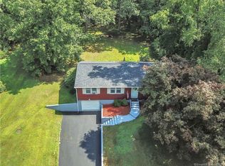 112 Gager Rd, Bozrah, CT 06334