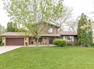 834 Dohrmann St, Jesup, IA 50648