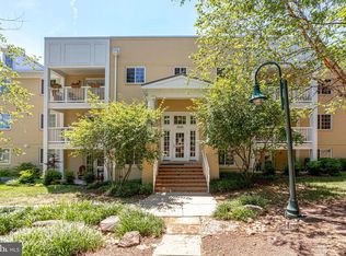 4141 S Four Mile Run Dr UNIT 203, Arlington, VA 22204
