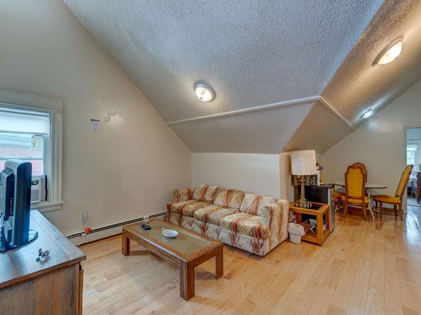 61 Lake Pl #36372F27B
