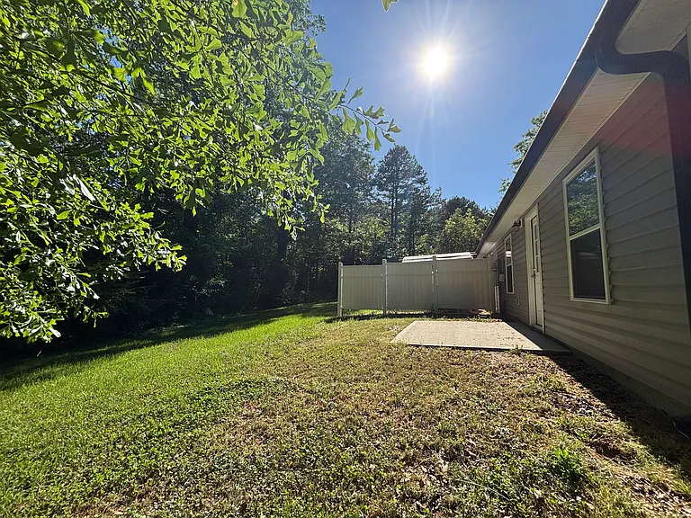 439 Sierra Rd — Photo 18