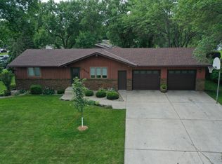 2309 3rd Ave SE, Willmar, MN 56201