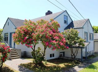 7426 Lower Ridge Rd, Everett, WA 98203