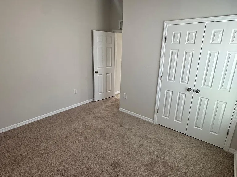 1049 Foreshore Ln — Photo 8