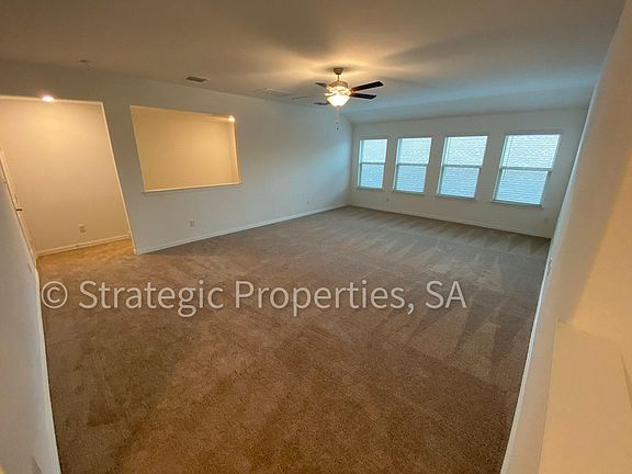 3rd image of 1106 Rosewood St