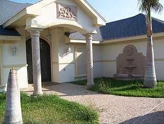 2nd image of 1724 W San Marcelo Blvd