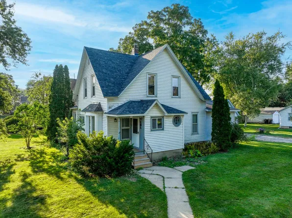 101 Elm STREET, Walworth, WI 53184