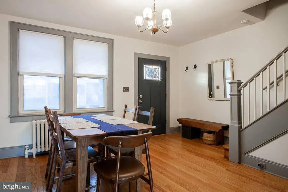 2 bed, 1.5 bath, 1740 sqft, $2,900 — Photo 3