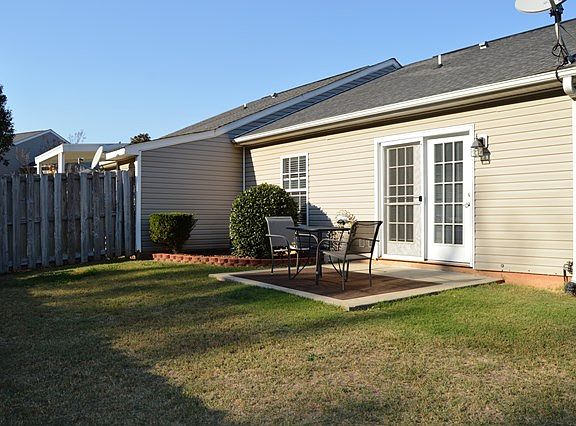 3rd image of 118 Karlie Ct