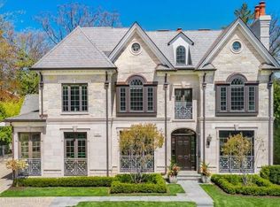 421 Warwick Rd, Kenilworth, IL 60043