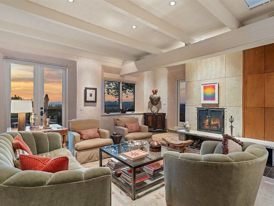 1st image of 1114 Camino San Acacio