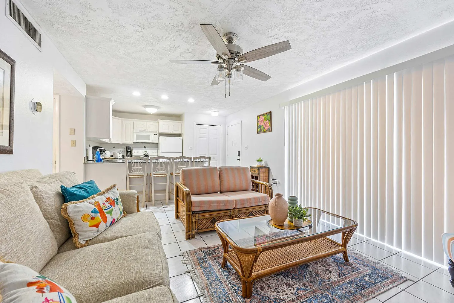 2 bed, 1.0 bath, $2,350 — Photo 1