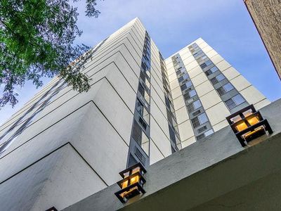 1339 N Dearborn St #12D, Chicago, IL, 60610