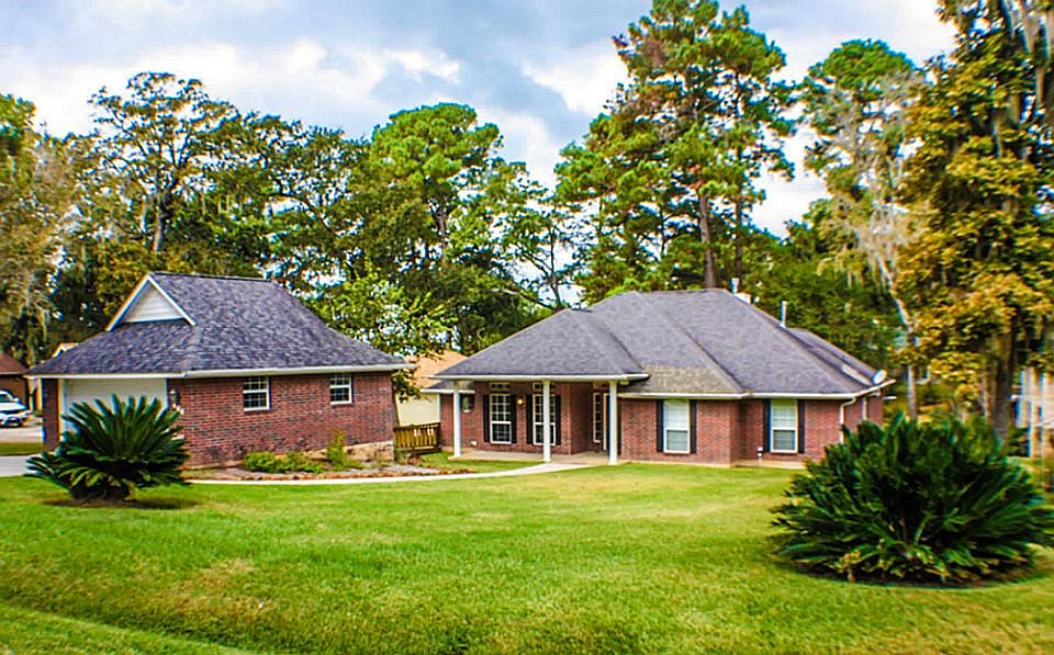 1st image of 174 Shady Dr