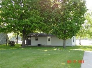 47498 84th Ave, Decatur, MI 49045
