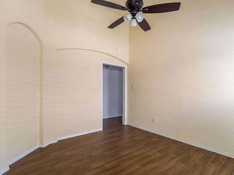 1912 Christopher Creek Dr — Photo 19