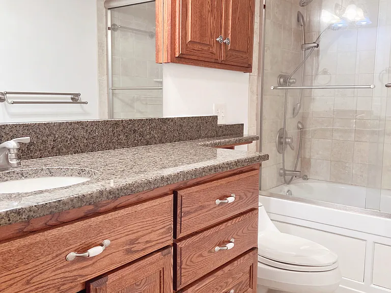 655 Riverside Dr #205B — Photo 36