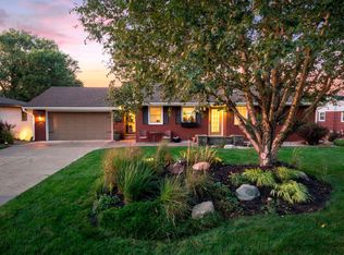 9218 Russell Ave S, Bloomington, MN 55431