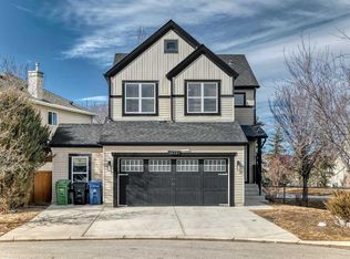 223 Copperfield Grn SE, Calgary, AB T2Z 4T9
