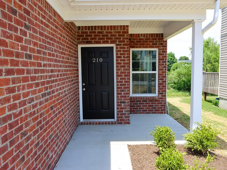 210 Dubuy Dr — Photo 4