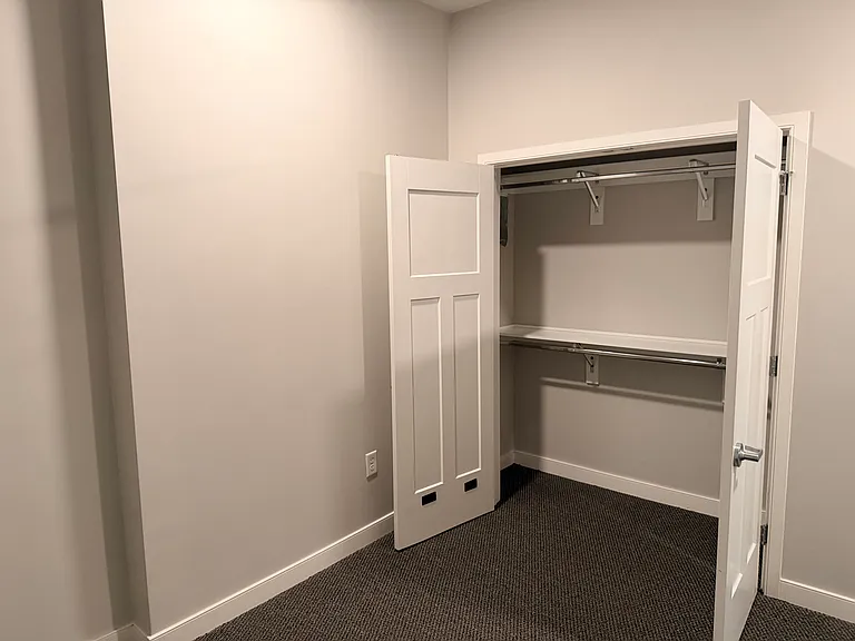 201 E Innes St #202 — Photo 11