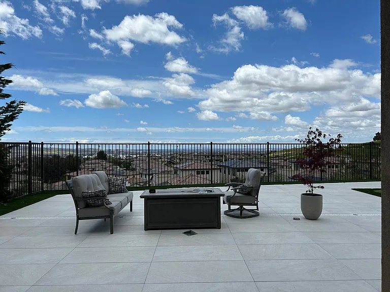 533 Serrano Summit Dr — Photo 7
