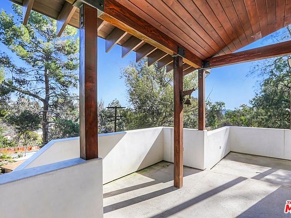 4th image of 1129 N Avenue 63