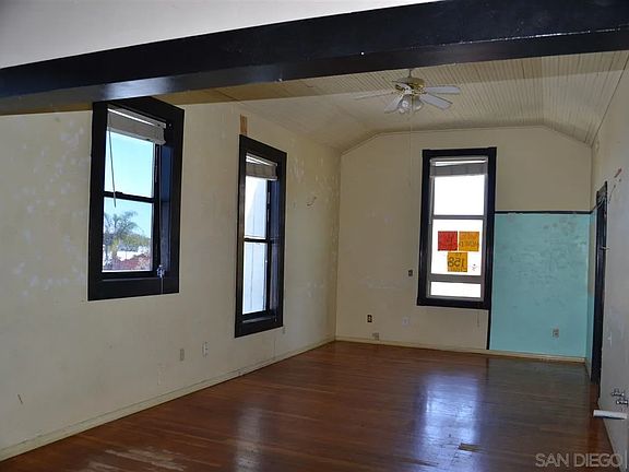 5th image of 169 E Main St
