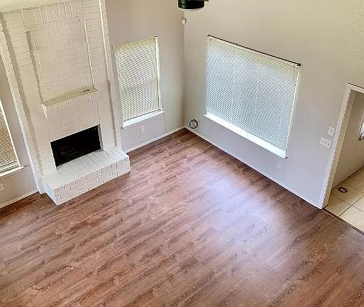 3rd image of 1142 Woodbridge Ave
